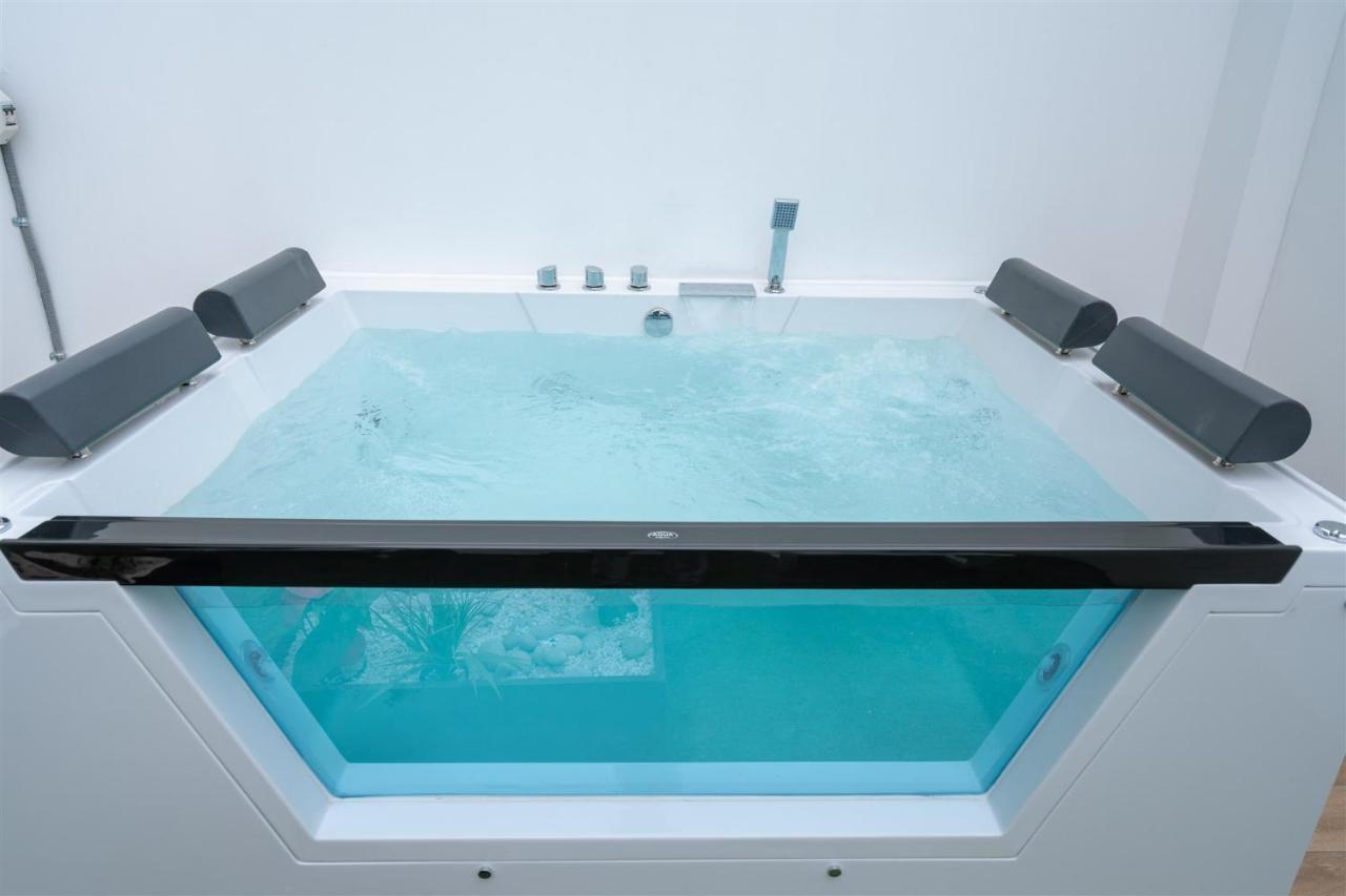 Apartment Penthouse With Private Jacuzzi By Globalstay *